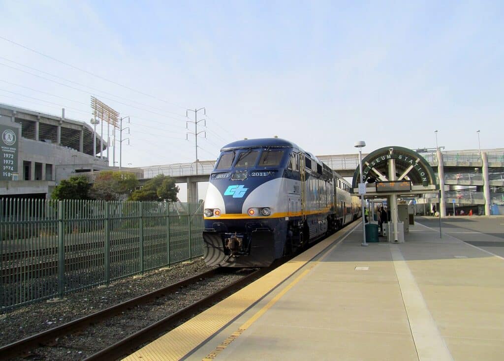 capitol-corridor-your-weekend-travel