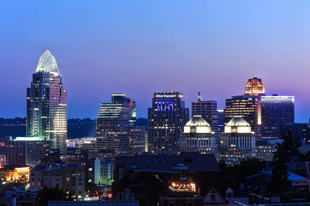 Downtown_Cincinnati_yourweekendtravel