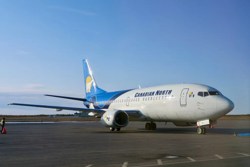 canadian north airline information - boeing 737 300