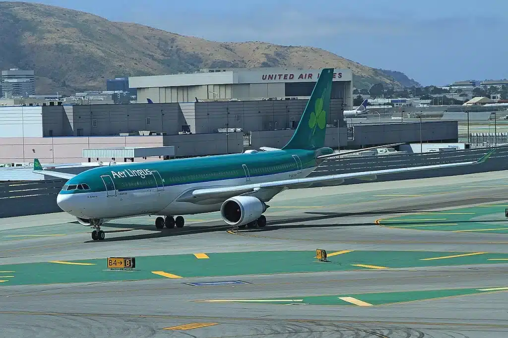 aer lingus operates 14 direct flights currently from dublin to the united states. They commonly fly the Airbus A330 on these routes.
