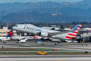 American Airlines Boeing 787 Dreamliner taking off at Los Angeles International Airport