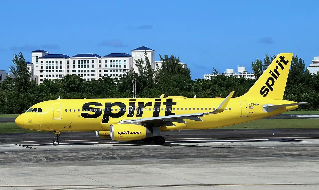 Spirit Airlines Airbus A320 taxiing in San Juan.