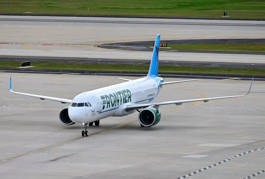 Frontier Airlines Airbus A321 taxing at Tampa International Airport.