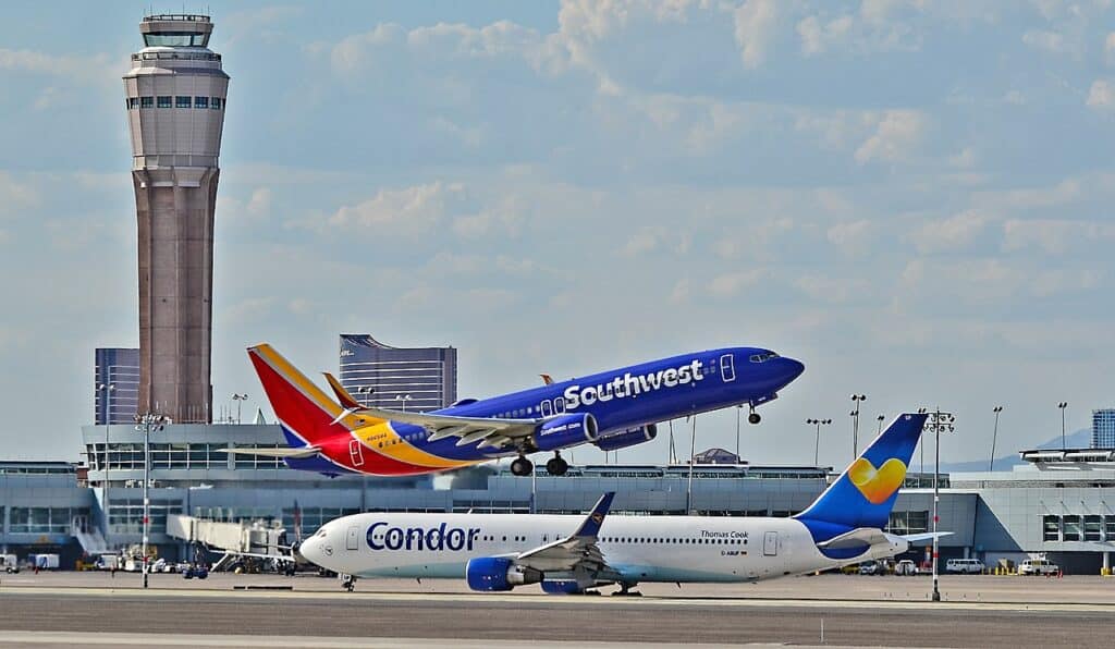 Southwest Airlines Boeing 737-800 Taking Off