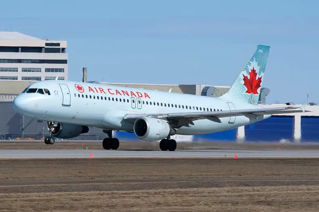 The Airbus A320 for Air Canada is featured on the airlines flight between Calgary and New York City.