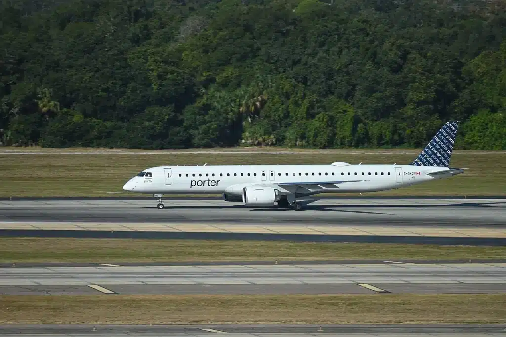 Porter Airlines Starting Flights From New York’s LaGuardia Airport