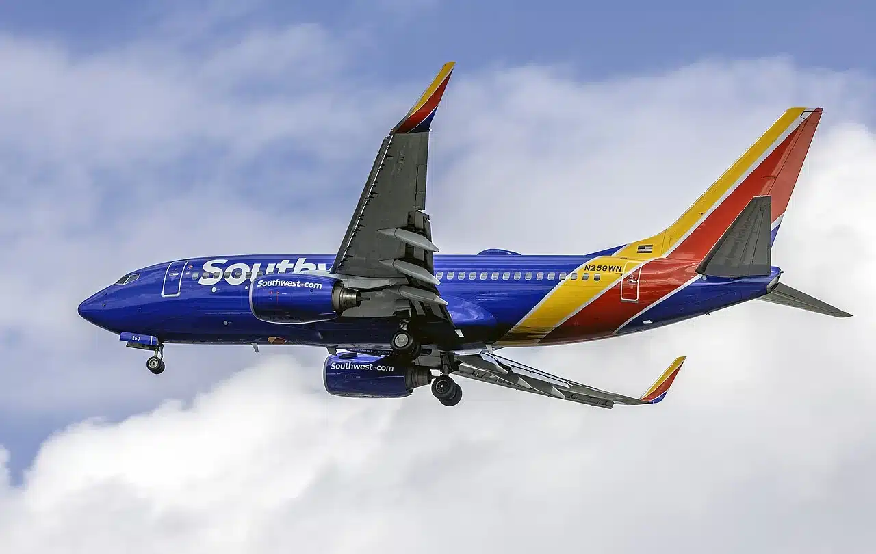 Southwest Airlines landing in Baltimore.