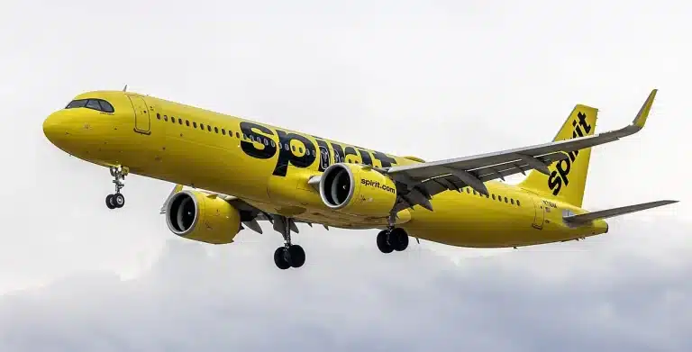 Spirit Airlines Airbus A321 landing in Baltimore.