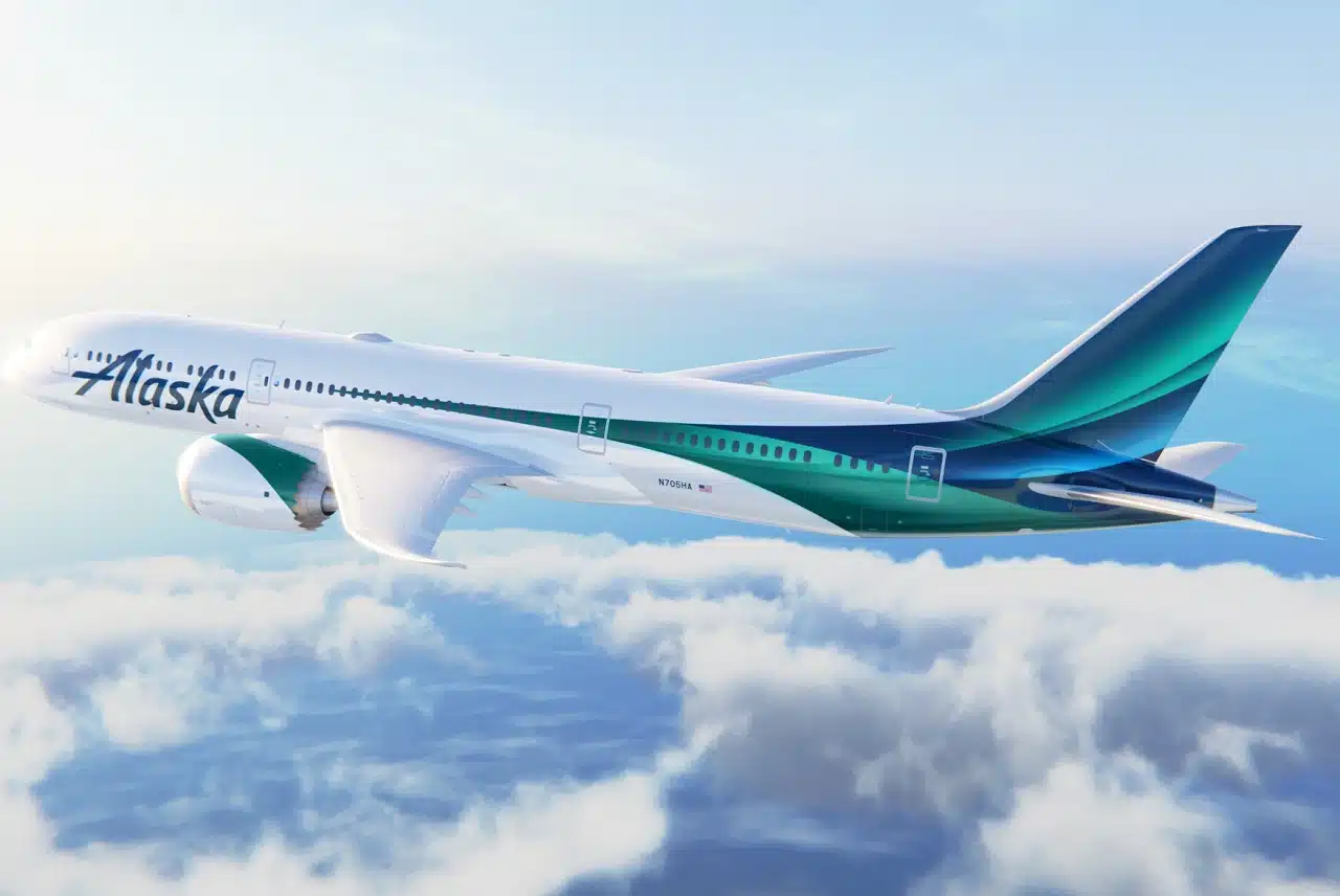 Alaska Airlines offically revealed the livery for their Boeing 787 Dreamliners.