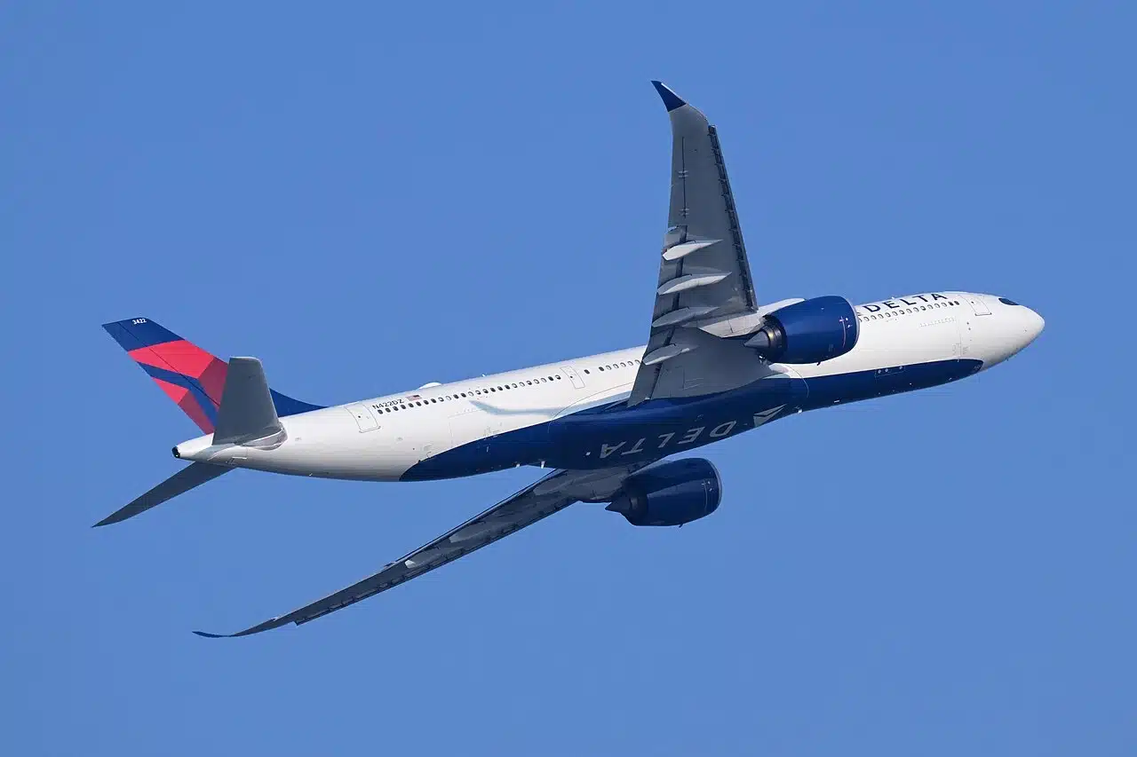Delta Airbus A330-900 departing Boston.