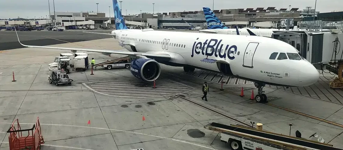 JetBlue Airways Airbus A321 at the gate. JetBlue uses the LR version of this aircraft on flights to Europe.