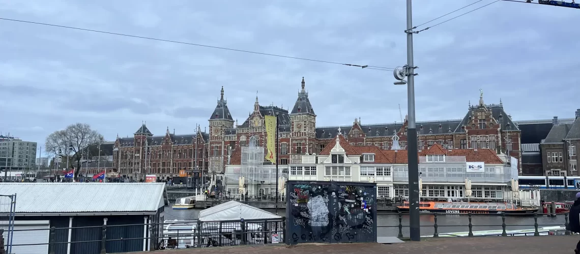 amsterdam_central_train_station_yourweekendtravel