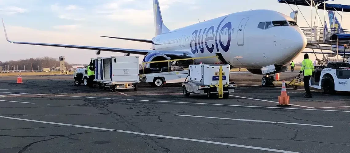 Avelo Airlines Boeing 737 at Tweed New Haven.